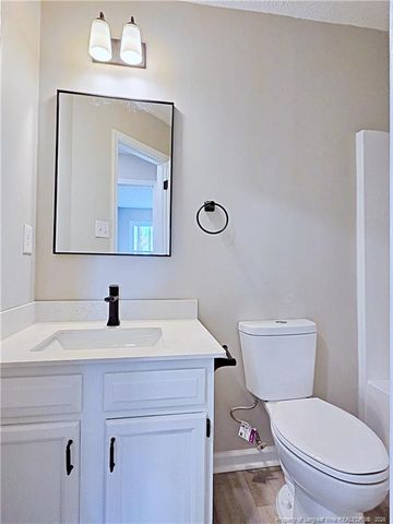 532 Crooked Creek Court, Fayetteville, NC 28301