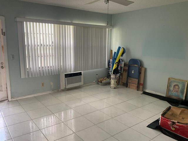 189 E Preston Way, Boca Raton, FL 33434