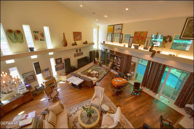 7433 EMMETT LARKIN Place, El Paso, TX 79904