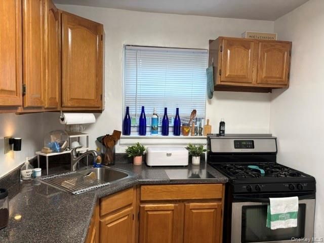 260-55 Langston Avenue GV120-E, Glen Oaks, NY 11004