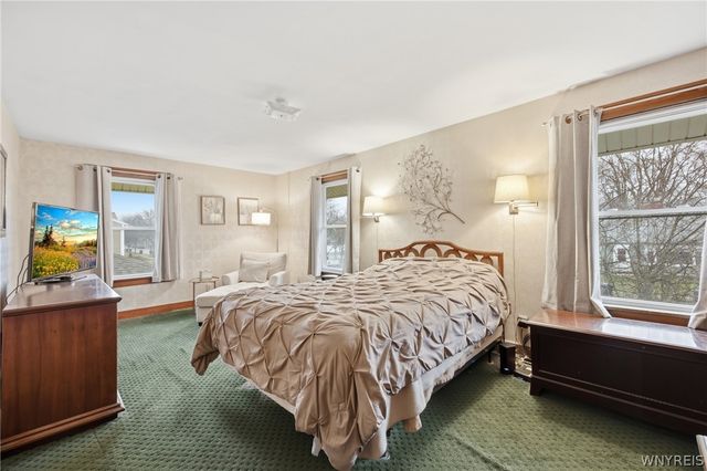 32 Wellington Avenue, Tonawanda, NY 14223