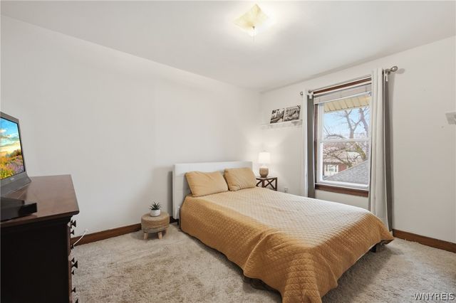 32 Wellington Avenue, Tonawanda, NY 14223