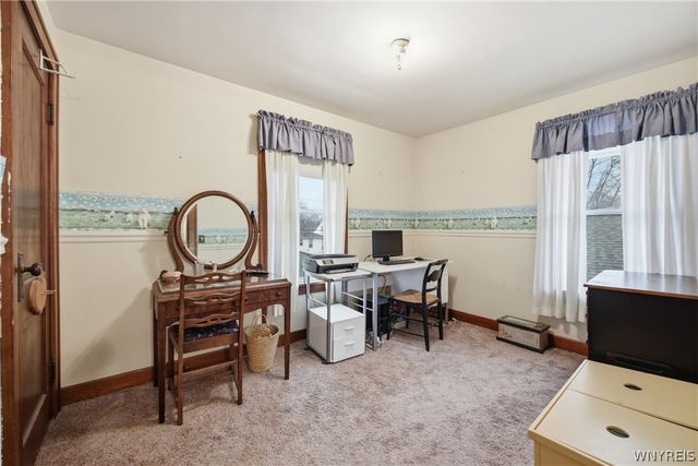 32 Wellington Avenue, Tonawanda, NY 14223