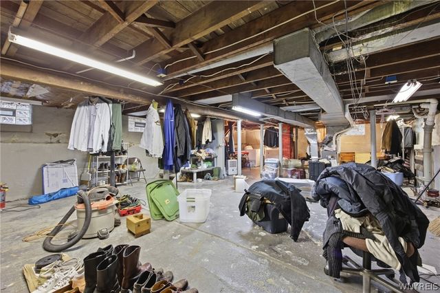 32 Wellington Avenue, Tonawanda, NY 14223