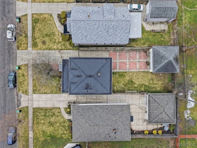 32 Wellington Avenue, Tonawanda, NY 14223