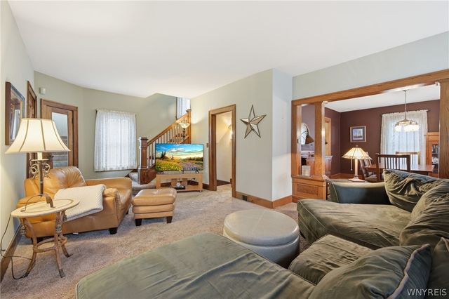 32 Wellington Avenue, Tonawanda, NY 14223