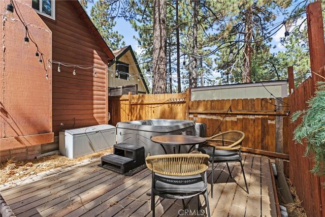 317 Moreno, Sugarloaf, CA 92386