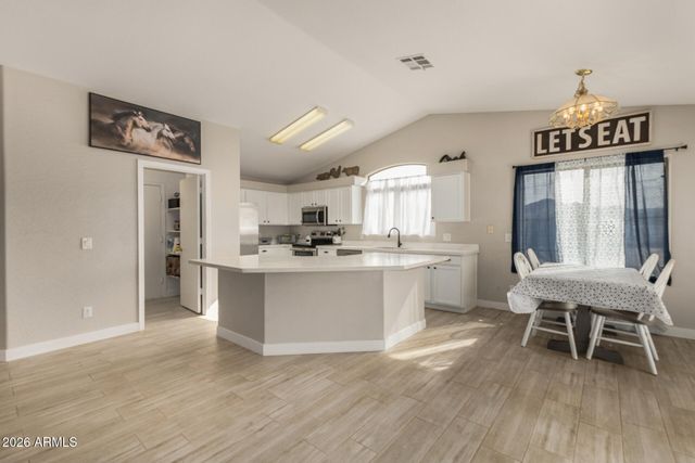 25424 S 199TH Place, Queen Creek, AZ 85142