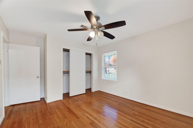 2010 Wakefield Drive, Houston, TX 77018