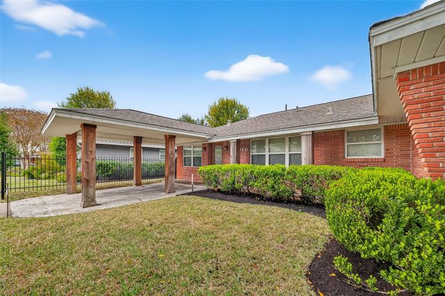 2010 Wakefield Drive, Houston, TX 77018