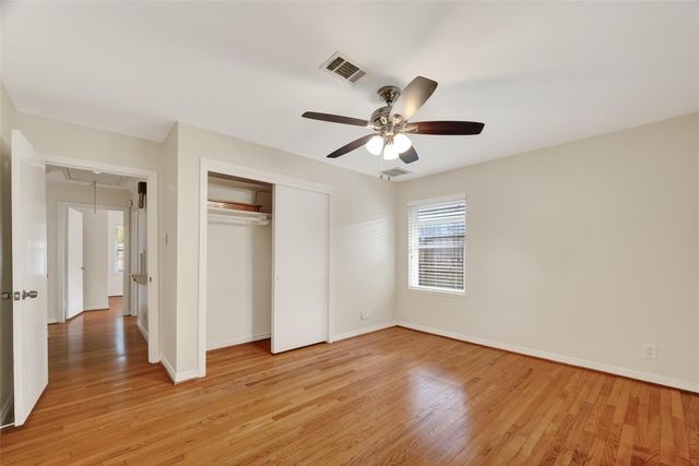 2010 Wakefield Drive, Houston, TX 77018
