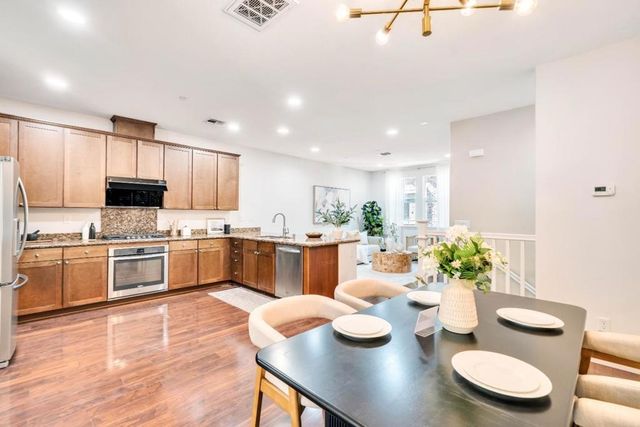 1391 Lee Place, San Jose, CA 95131