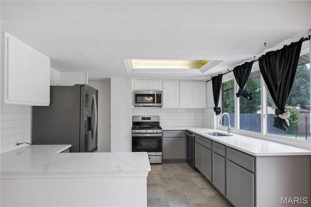 1542 Langholm Drive, Florissant, MO 63031