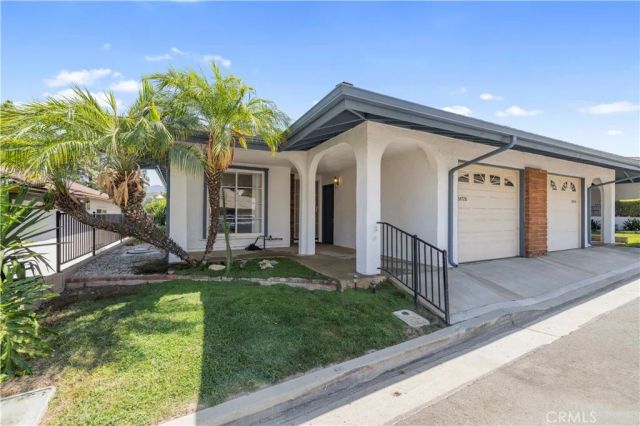 26728 Oak Garden Court, Newhall, CA 91321