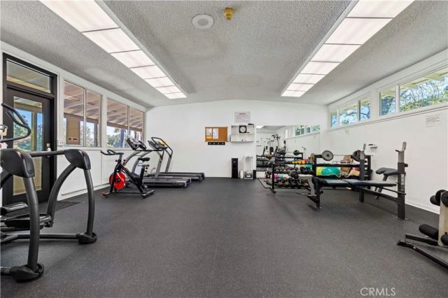 26728 Oak Garden Court, Newhall, CA 91321