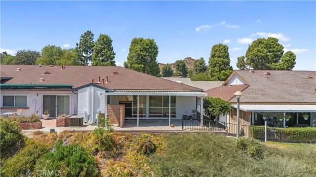26728 Oak Garden Court, Newhall, CA 91321