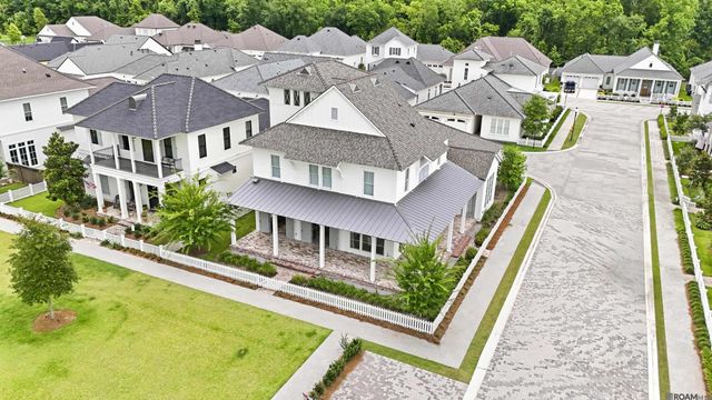 2757 Chenal Ct, Baton Rouge, LA 70820