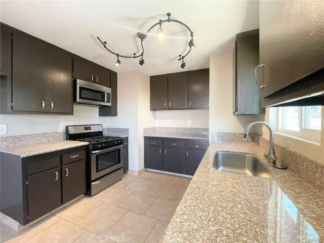 40205 162nd East, Palmdale, CA 93591