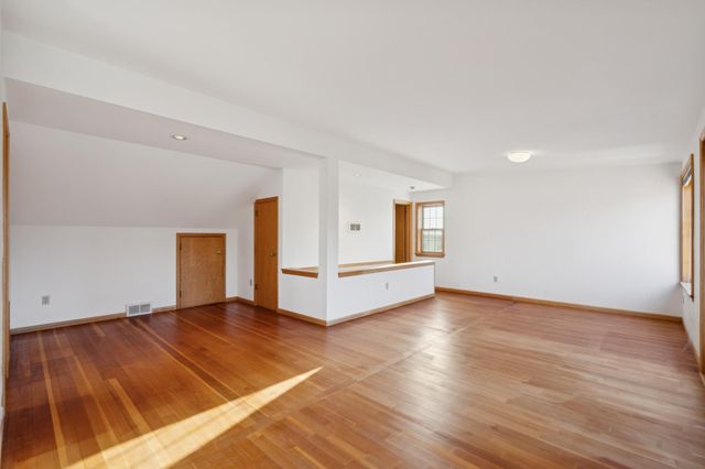 4050 Wooddale Avenue S, Saint Louis Park, MN 55416