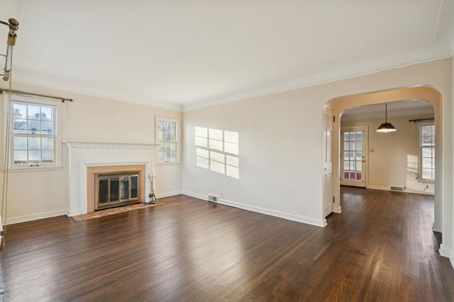 4050 Wooddale Avenue S, Saint Louis Park, MN 55416