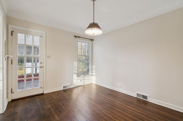 4050 Wooddale Avenue S, Saint Louis Park, MN 55416