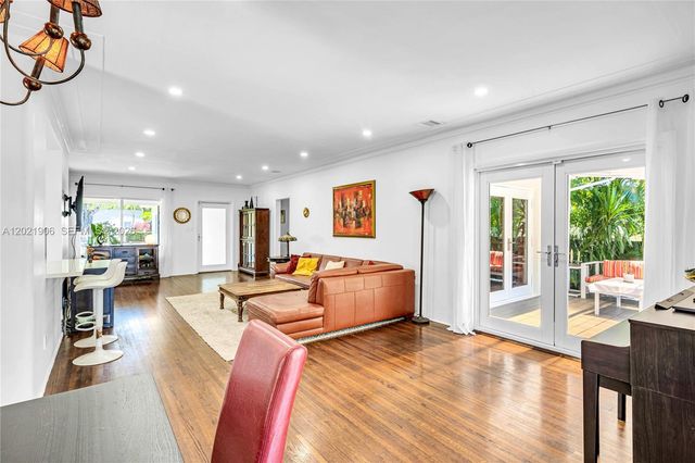 50 NE 110th St, Miami Shores, FL 33161