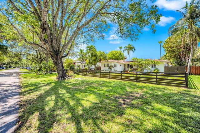 50 NE 110th St, Miami Shores, FL 33161