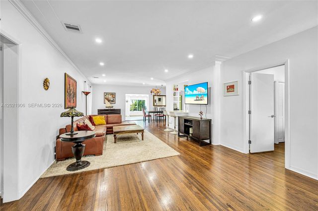 50 NE 110th St, Miami Shores, FL 33161