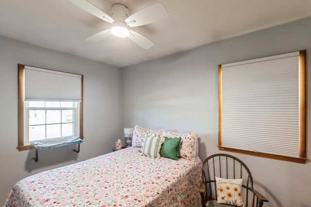 2311 E 39th Street, Des Moines, IA 50317