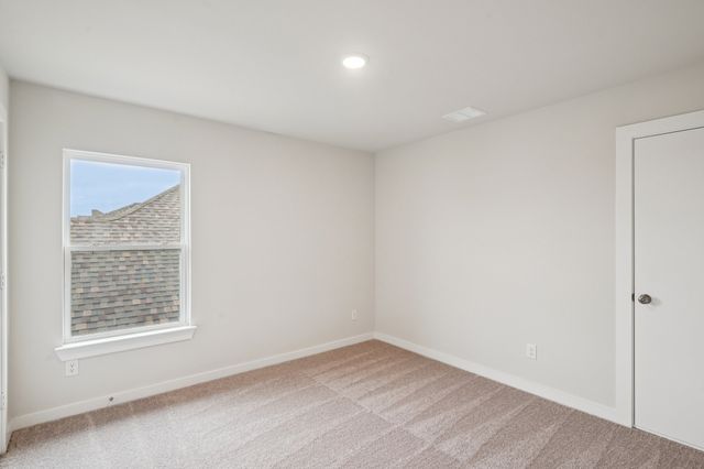 334 Amberville Drive, Red Oak, TX 75154