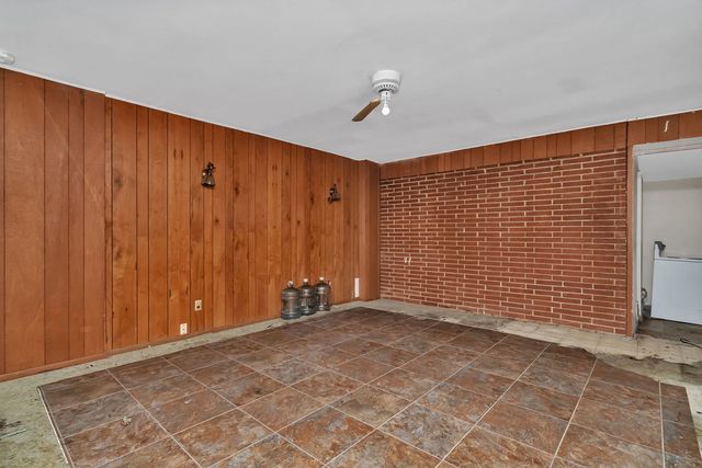 1108 E 9th Street, Lockport, IL 60441