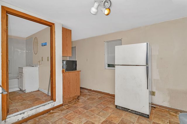 1108 E 9th Street, Lockport, IL 60441