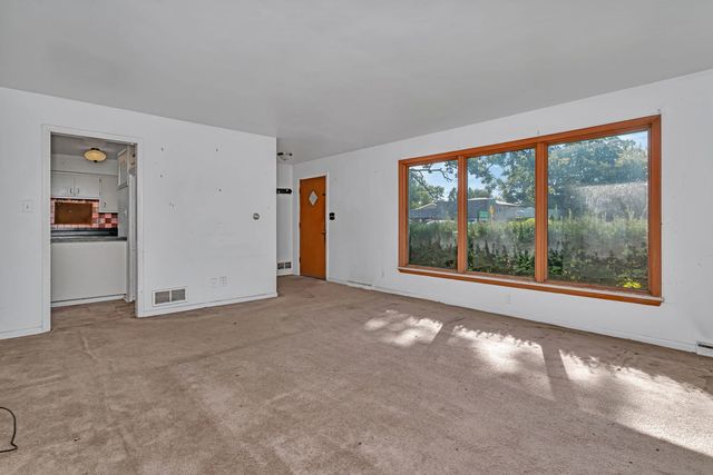 1108 E 9th Street, Lockport, IL 60441