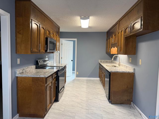 1006 Wood Circle, Madison, AL 35758