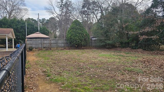 107 Oakgrove Street, Locust, NC 28097