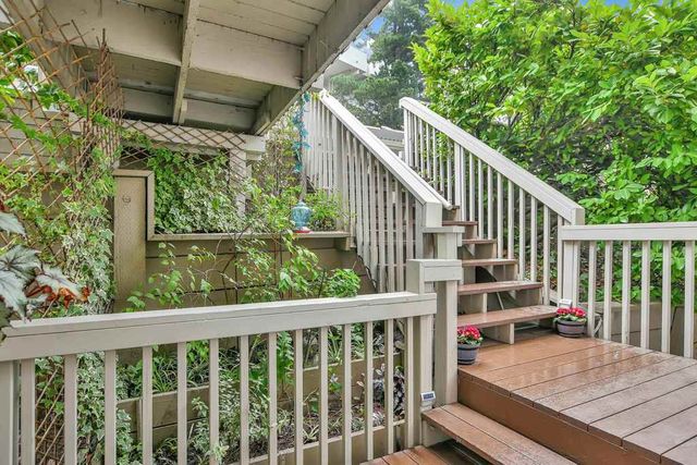 128 128 Ascot Ct C, Moraga, CA 94556