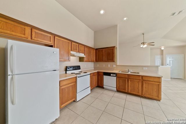 7379 Longing Trl Unit 1, San Antonio, TX 78244