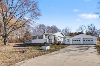14192 Pine Lake Avenue, Cedar Springs, MI 49319