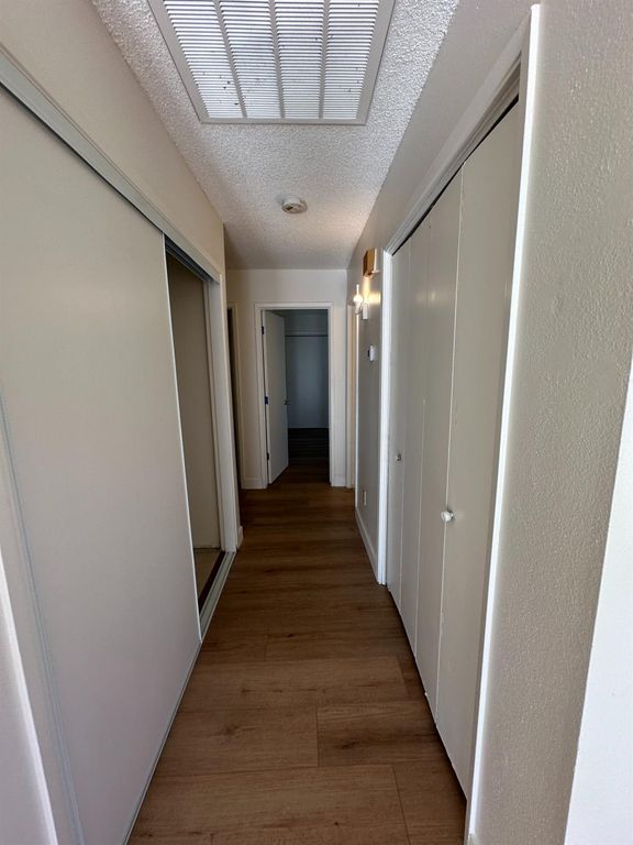 Image 14 of property listing at 1108 Pierce Drive # 101, Clovis, CA 93612