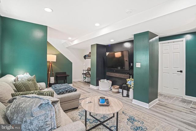 711 60TH AVE, Fairmount Heights, MD 20743