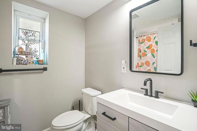 711 60TH AVE, Fairmount Heights, MD 20743