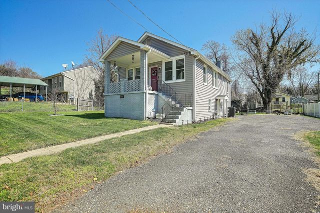 711 60TH AVE, Fairmount Heights, MD 20743