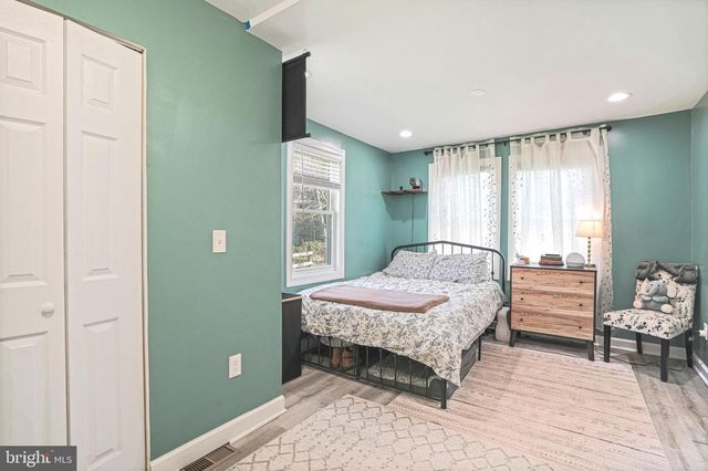 711 60TH AVE, Fairmount Heights, MD 20743