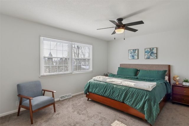 885 Alpine Road, Marion, IA 52302