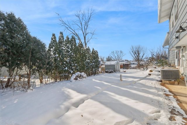 885 Alpine Road, Marion, IA 52302