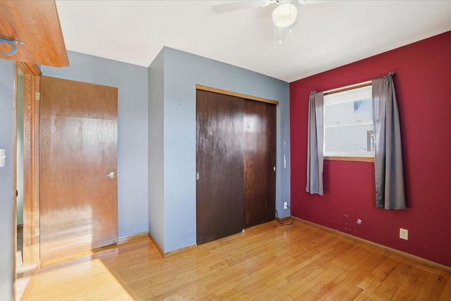 9320 W Howard AVENUE, Milwaukee, WI 53228