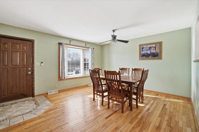 9320 W Howard AVENUE, Milwaukee, WI 53228