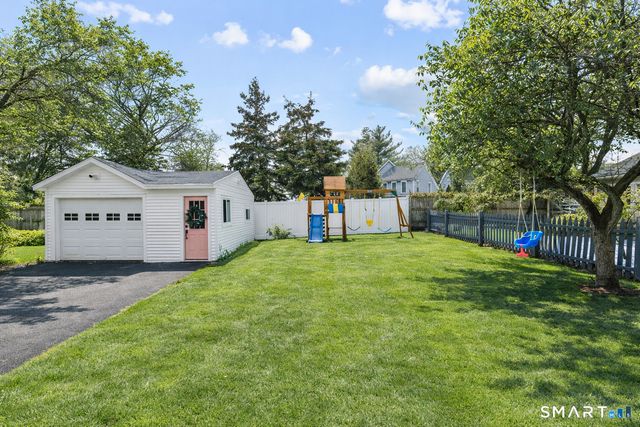 138 Granville Street, Fairfield, CT 06824