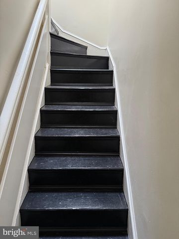 3030 PRESSTMAN ST, Baltimore, MD 21216