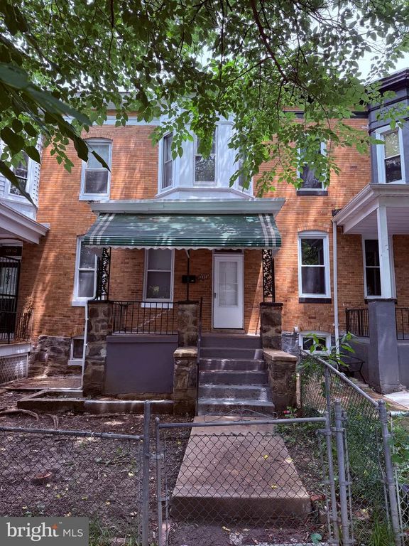 3030 PRESSTMAN ST, Baltimore, MD 21216